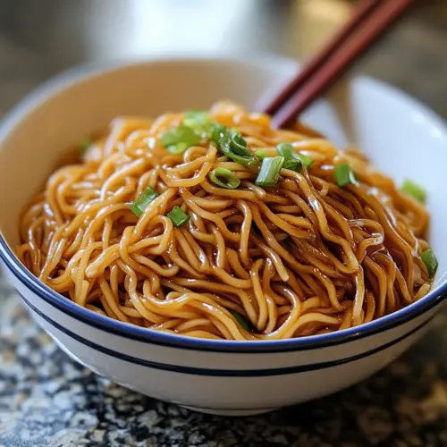 einfache Lo Mein Nudeln